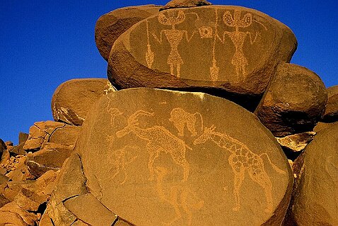 Le site archéologique d'Iwelen Le site de l'oued Iwelen au pied du mont Greboun.