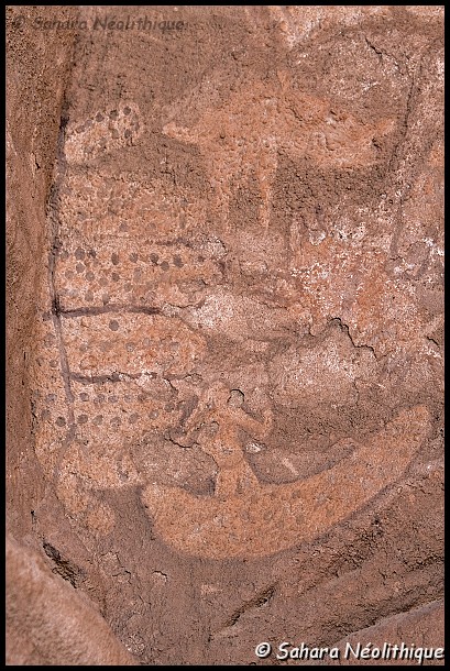 alidemma-28.jpg - Des formes étranges et peut être une représentation de barque toujours avec la même technique picturale.