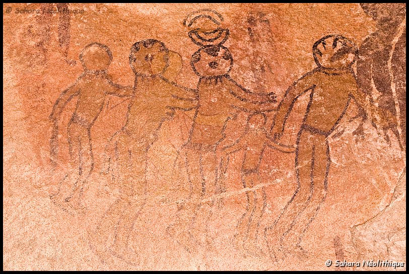 jabbaren-16.jpg - Cette ècole de peintures est la plus connue parce que son étrangeté et l'atmosphère ésotérique de compositions nous frappent.  En fait ces peintures sont peu communes et l'extension géographique assez réduite.
