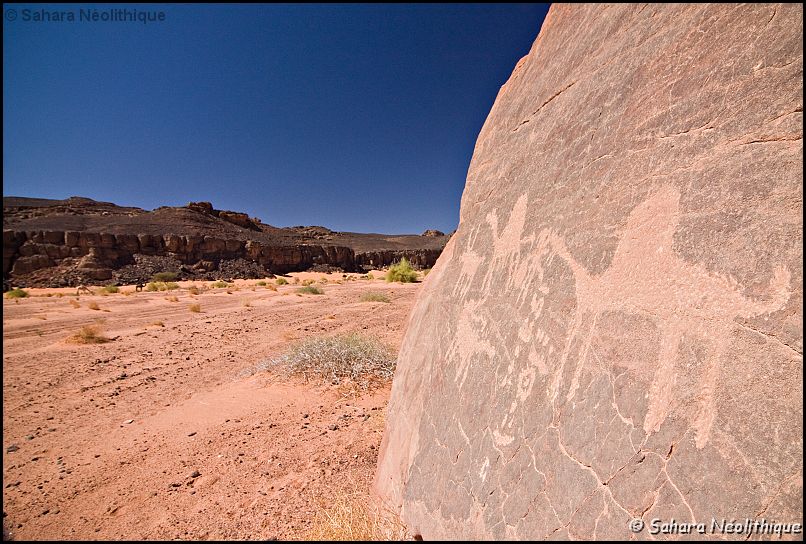 40d-IMG_4244a.jpg - Autres gravures de l'oued Oualagen.