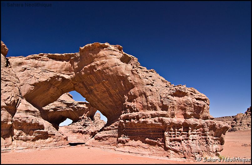 40d-IMG_4258a.jpg - Les arches de Bou ediane.